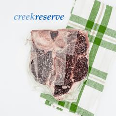 Creekreserve 28 Day Dry Aged Beef on handtowel